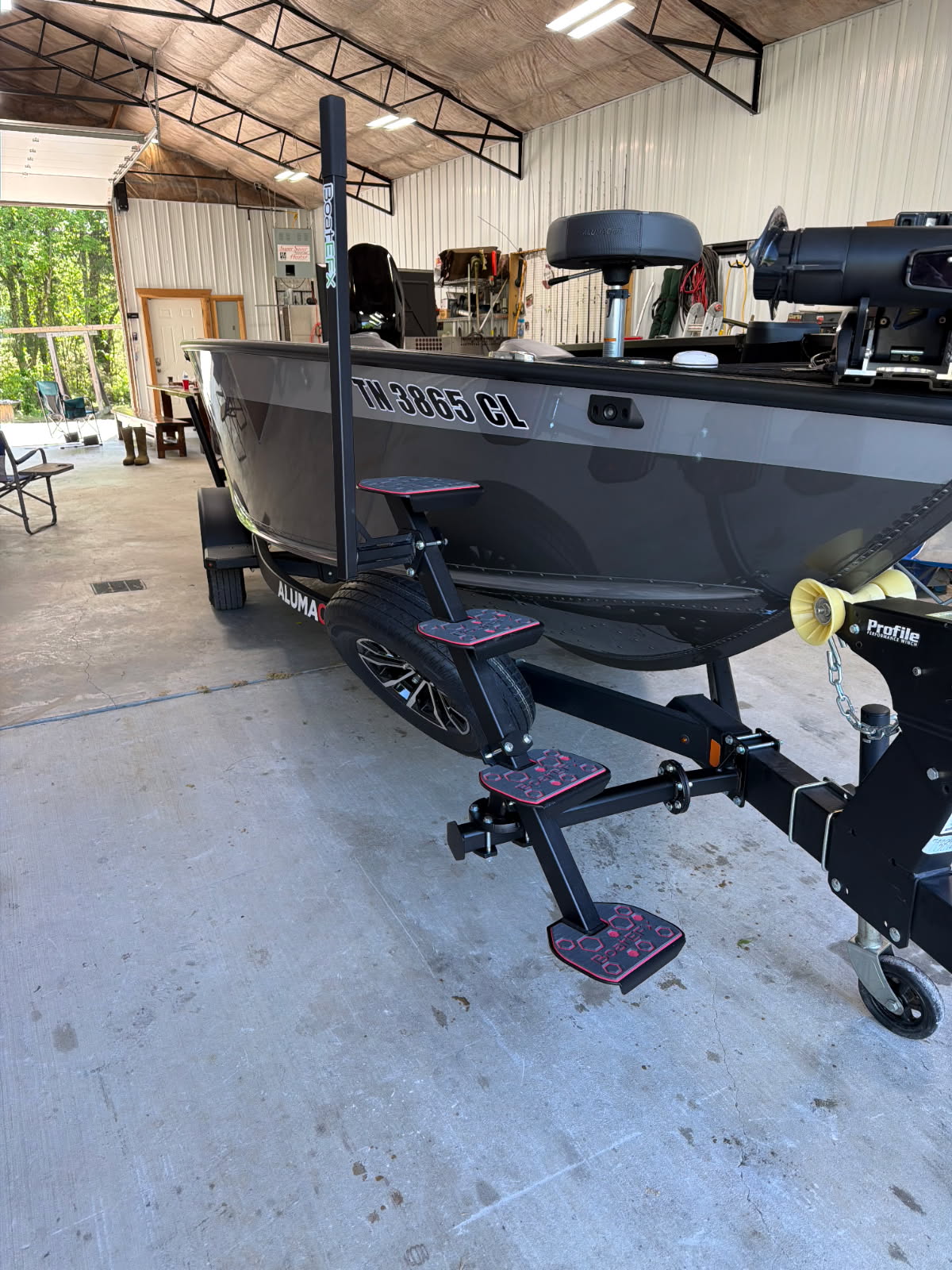 Lund® Boat Trailer Steps